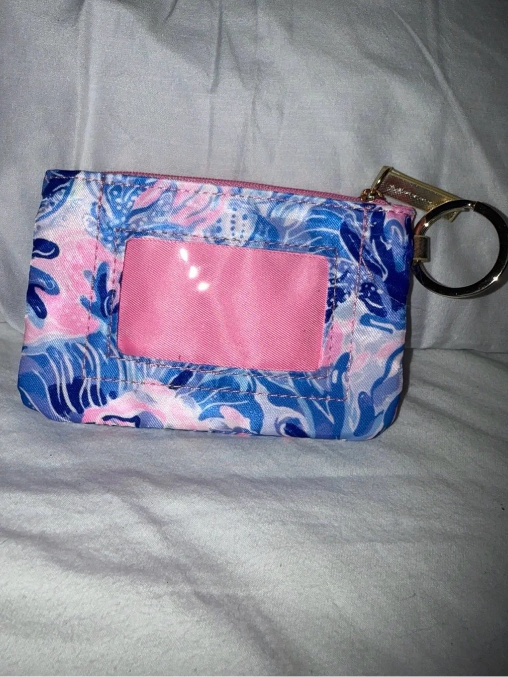 Lilly Pulitzer ID Case in the “Shade Seekers